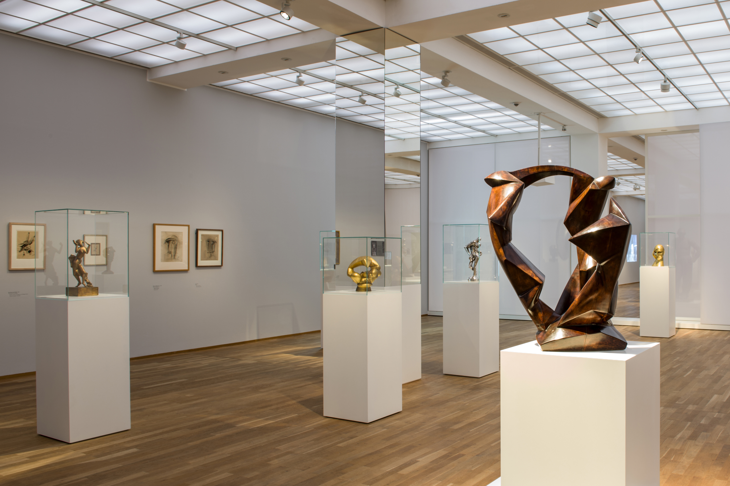 Rudolf Belling. Skulpturen und Architekturen Installationsansicht Hamburger Bahnhof – Museum für Gegenwart – Berlin © Staatliche Museen zu Berlin, Nationalgalerie / Jan Windszus / VG Bild-Kunst, Bonn 2018